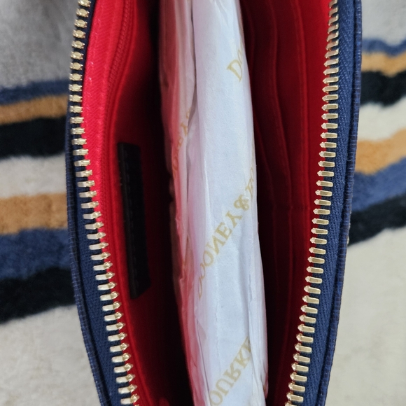 NWT Dooney & Bourke Marine Blue Saffiano Leather Wristlet/Wallet Great Gift! - Picture 10 of 15